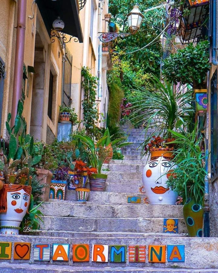 Anto'S Apartment Taormina Exterior foto